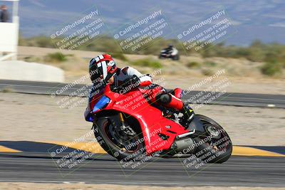 media/Feb-03-2024-SoCal Trackdays (Sat) [[767c60a41c]]/11-Turn 16 (2pm)/